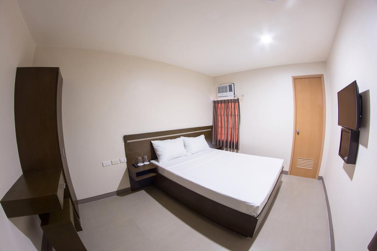 Emerald Suites Cdo Cagayan de Oro Ruang foto